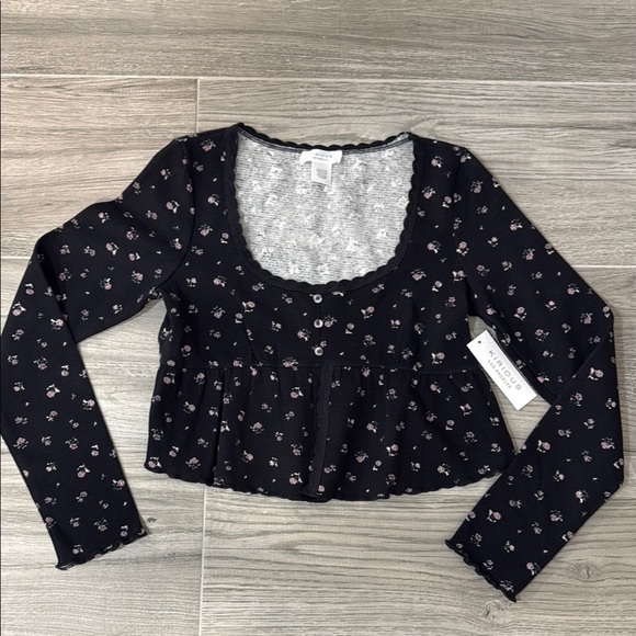 KIRIOUS LOS ANGELES Tops - NWT Kirious LA Top